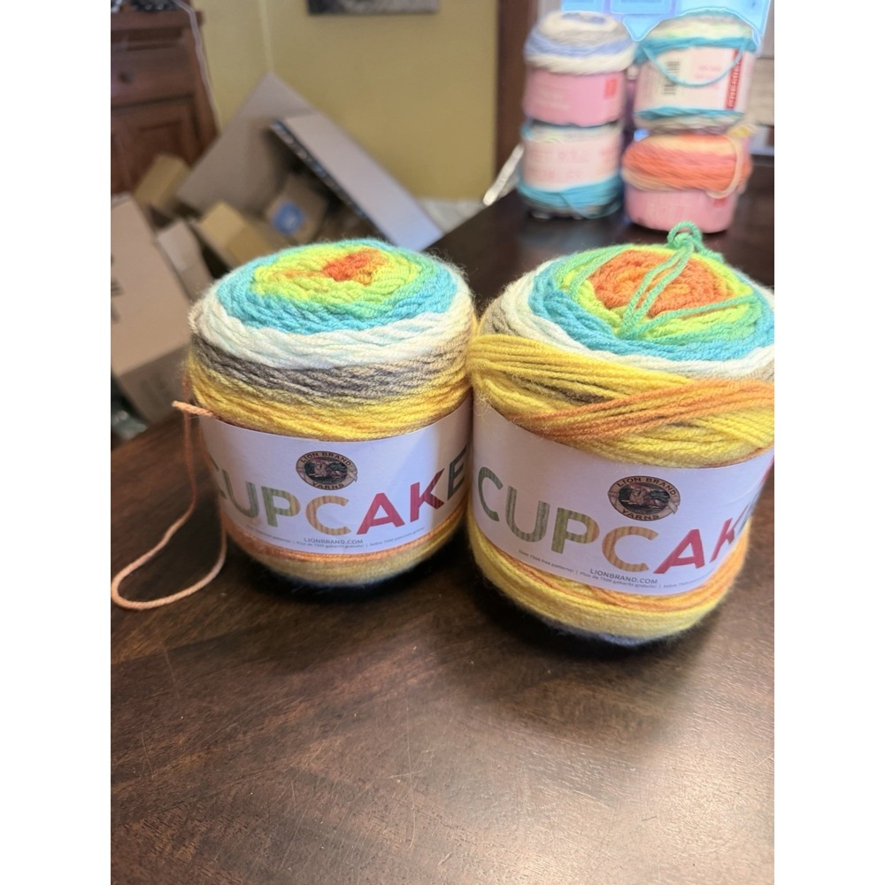 Lion Brand Cupcake Happy Dance Self Stripping Yarn 100% acrylic cake lot of 2
